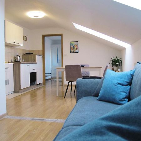 Apartment Ivna プーラ エクステリア 写真