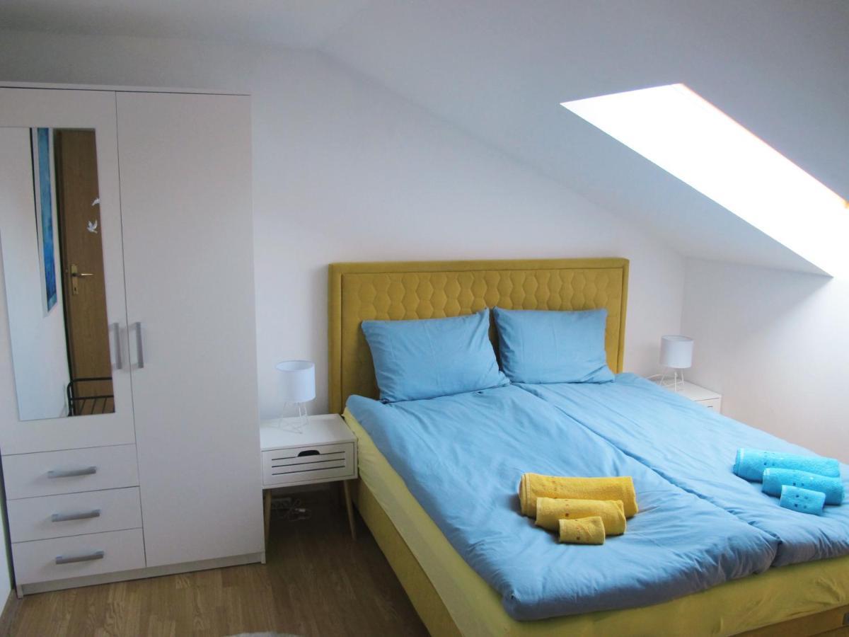 Apartment Ivna プーラ エクステリア 写真